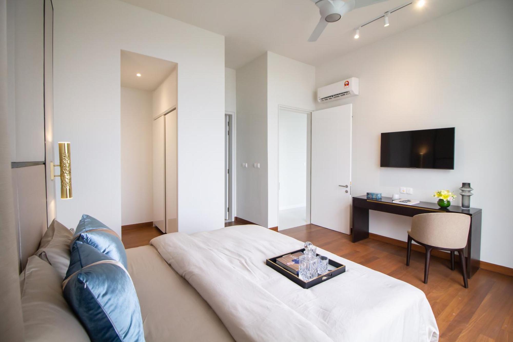 Pavillion Embassy Service Apartment By Autumn Suites Premium Stay กัวลาลัมเปอร์ ภายนอก รูปภาพ